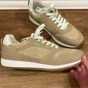 Steve Madden Kinkade Raffia SneakersSize 8.5